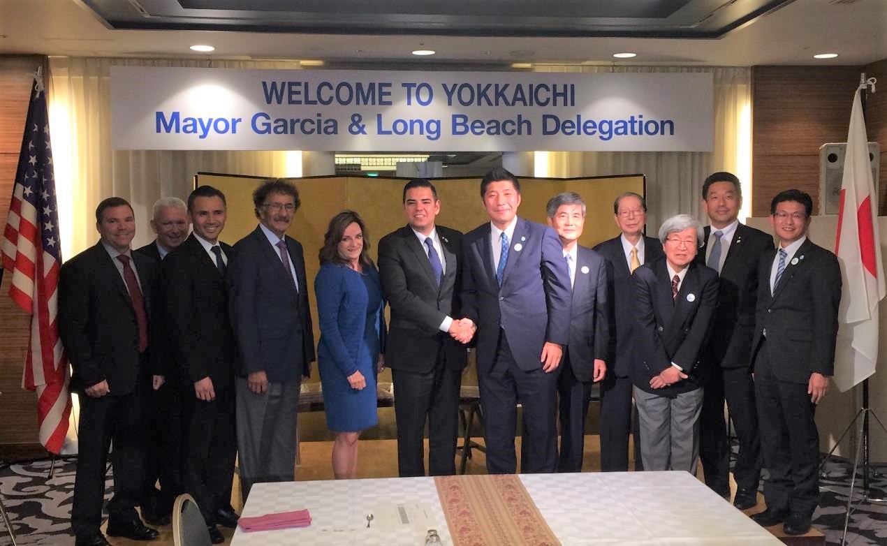 2017 Mayor Garcia in Yokkaichi (7)